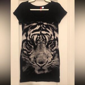 H&M Tiger Bodycon Mini Dress or Shirt Women’s Size 10